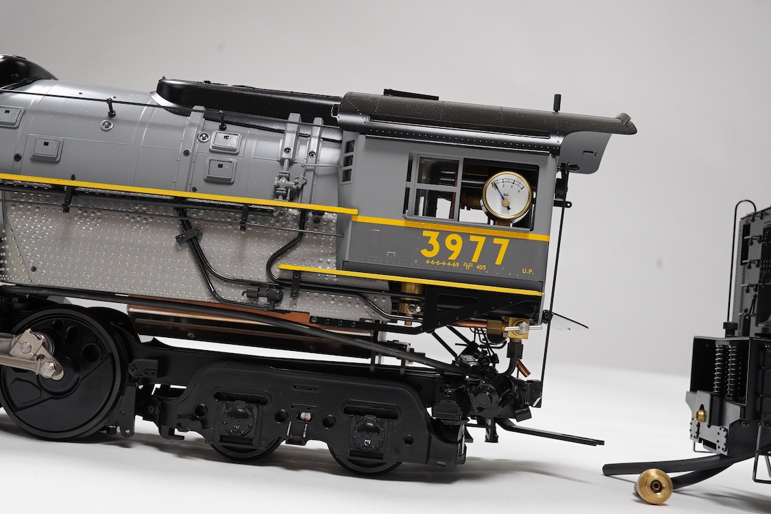 A Gauge One Aster Hobbies live steam Union Pacific Challenger 4-6-6-4 tender locomotive, 3977, the factory ‘Built Up’ version, spirit fired working four cylinder motion, with assembly instructions, operating instructions